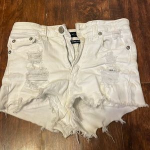 They are really high waisted jeans shorts, they get dirty kinda fast.